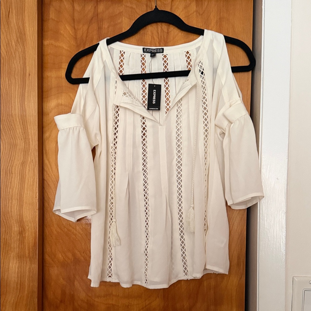 NWT Express Cream Cold-Shoulder Crochet-Trim Peasant Blouse
